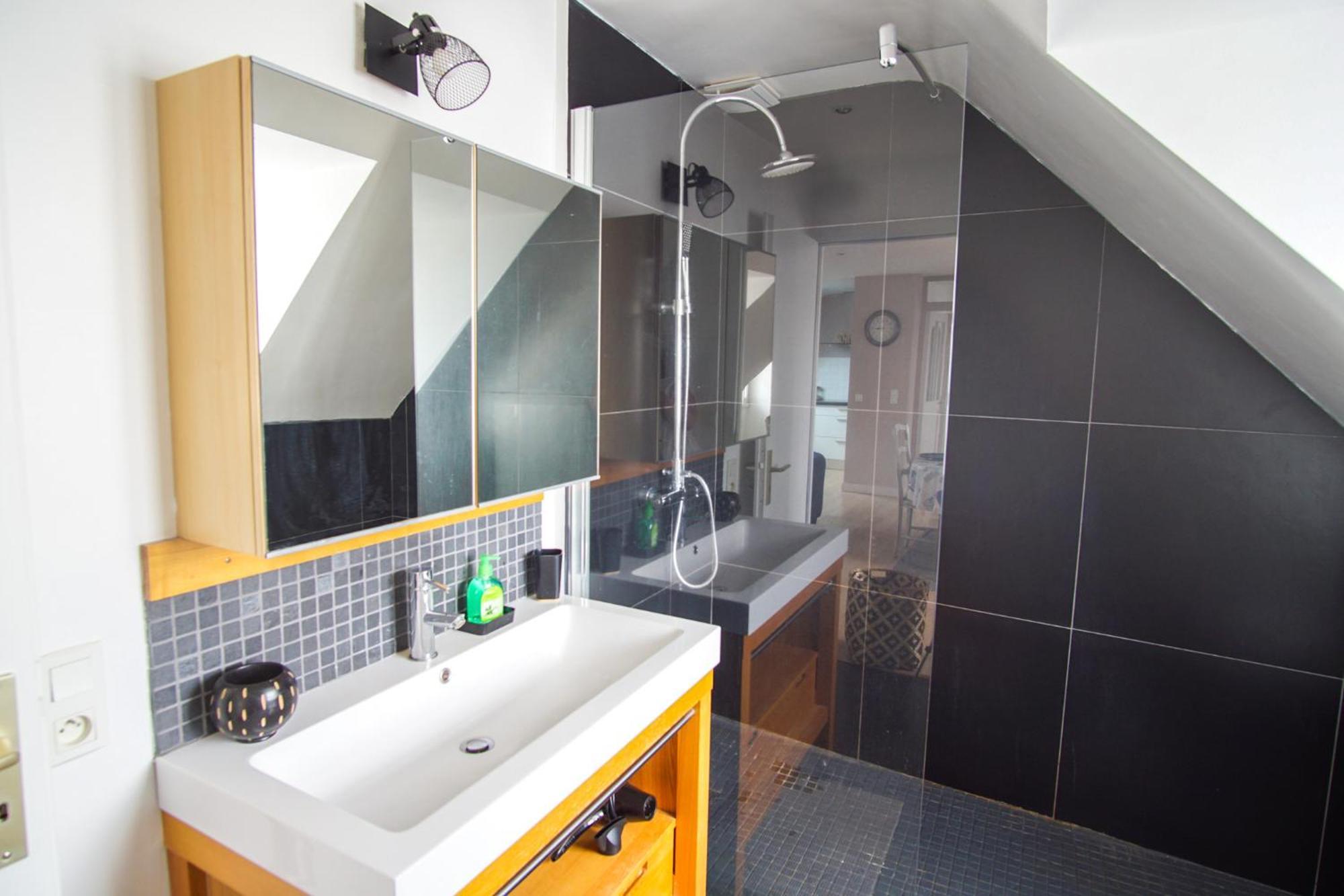 -Blush- Appartement Cosy - Proche Ville-Close كونكارنو المظهر الخارجي الصورة
